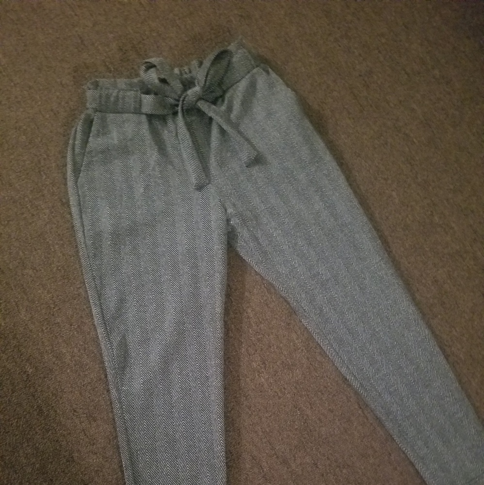 Ankle length pants